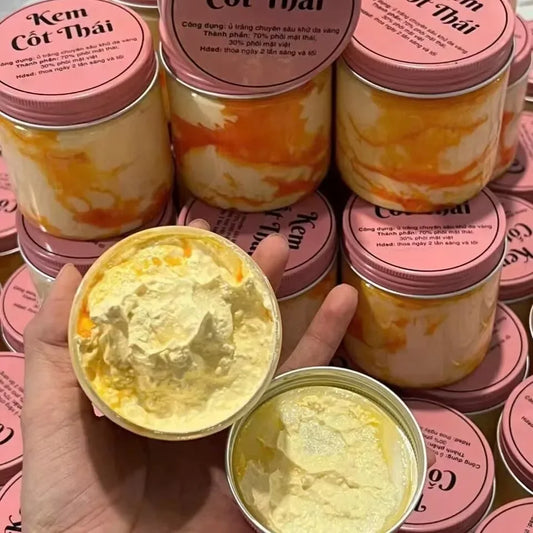 Kem Body Cốt Thái Rỉ Dầu Vàng Nắp Hồng 200gram Trắng Mịn da , chống lão hóa , dưỡng ẩm da